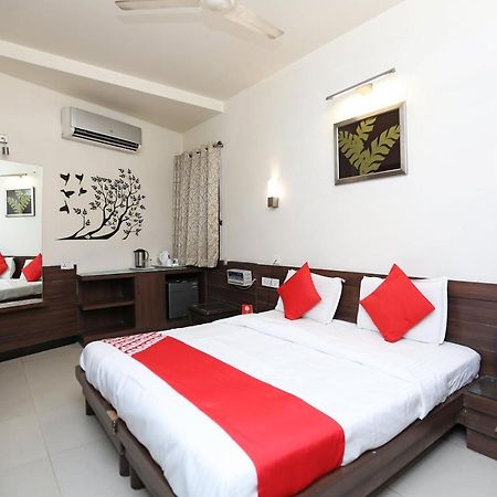 Hotel Shree Residency Agra Kültér fotó